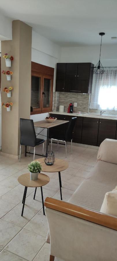 Maria'S Luxury Apartment 카산드리아 외부 사진